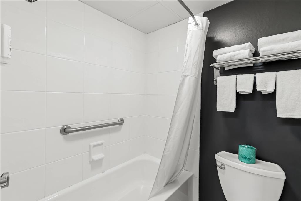 Quality Inn Bangor Airport - photo 33