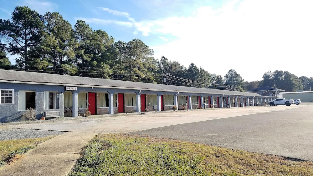 Roadway Inn - photo 21