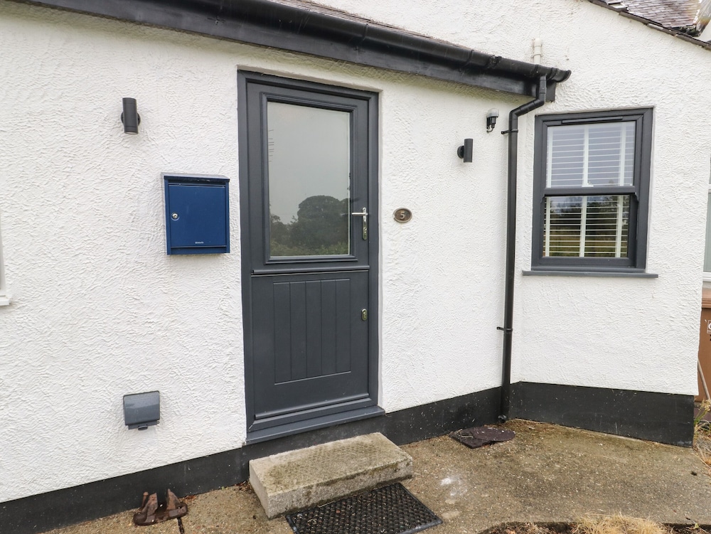 Bay Tree Cottage — 4-Star Luxury Hotel in Caernarfon, United Kingdom