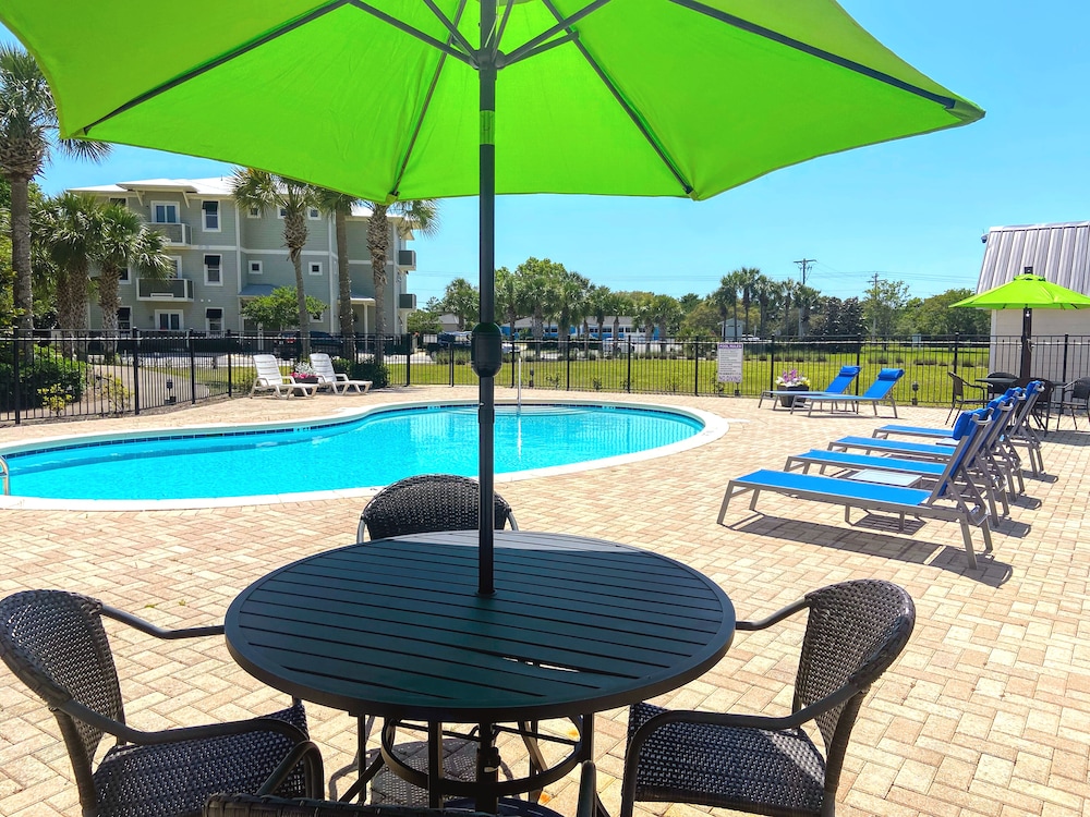 30A Inn & Suites in Santa Rosa, United States