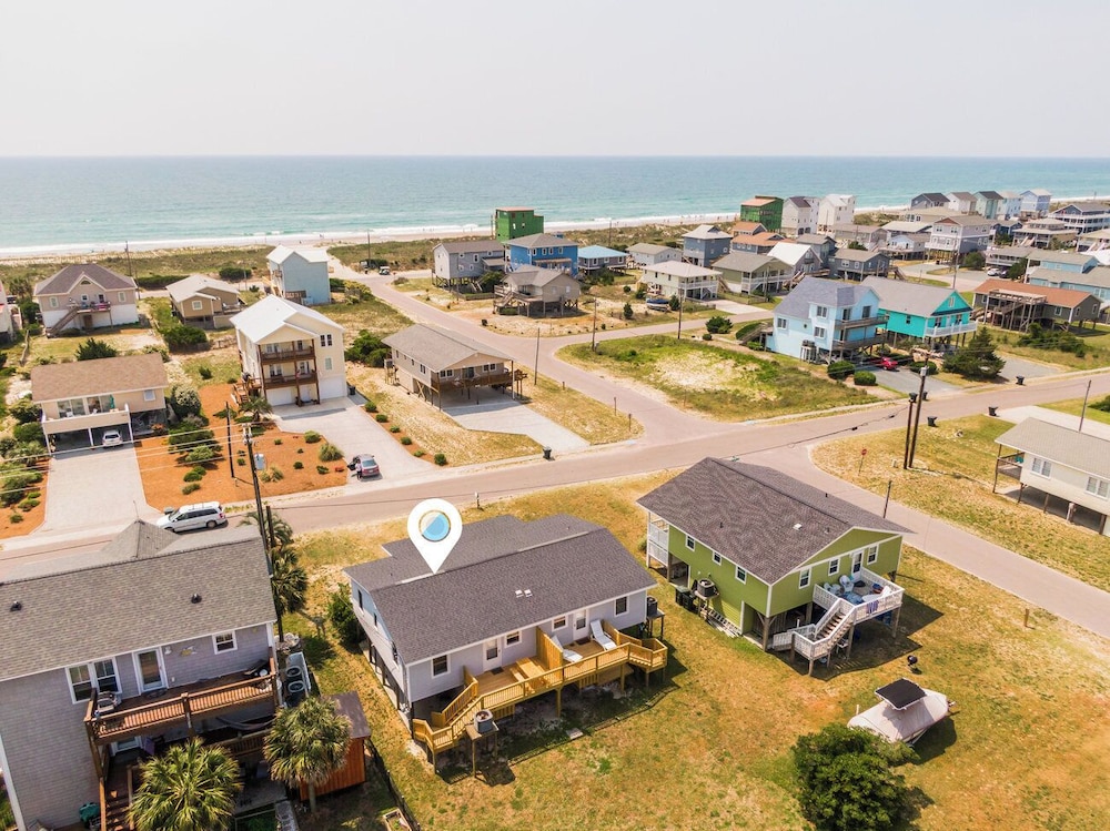Catch A Wave - carbon neutral hotel in Holly Ridge