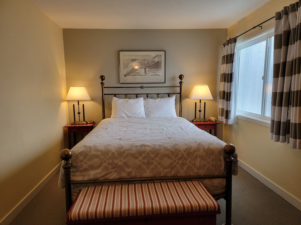 Chautauqua Resort & Conference Center - photo 22