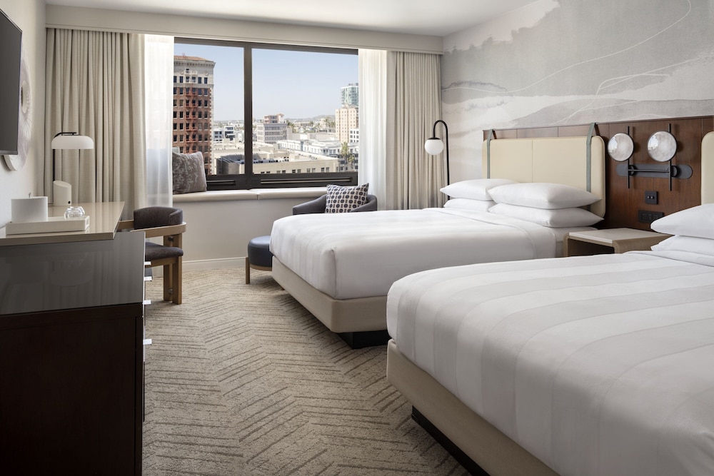 Marriott Long Beach Downtown - photo 22