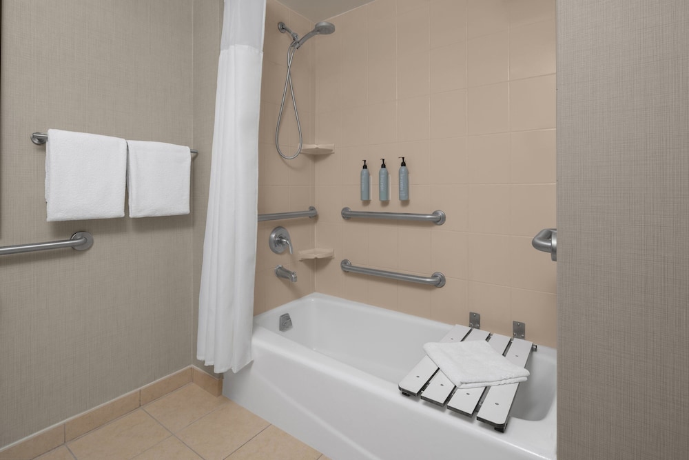 Residence Inn by Marriott Los Angeles Burbank Downtown - photo 22