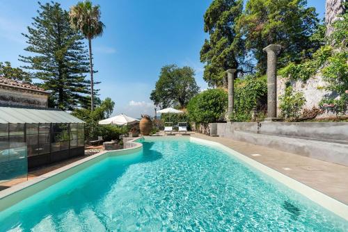 Villa Voces — 4-Star Luxury Hotel in Piedimonte Etneo, Italy