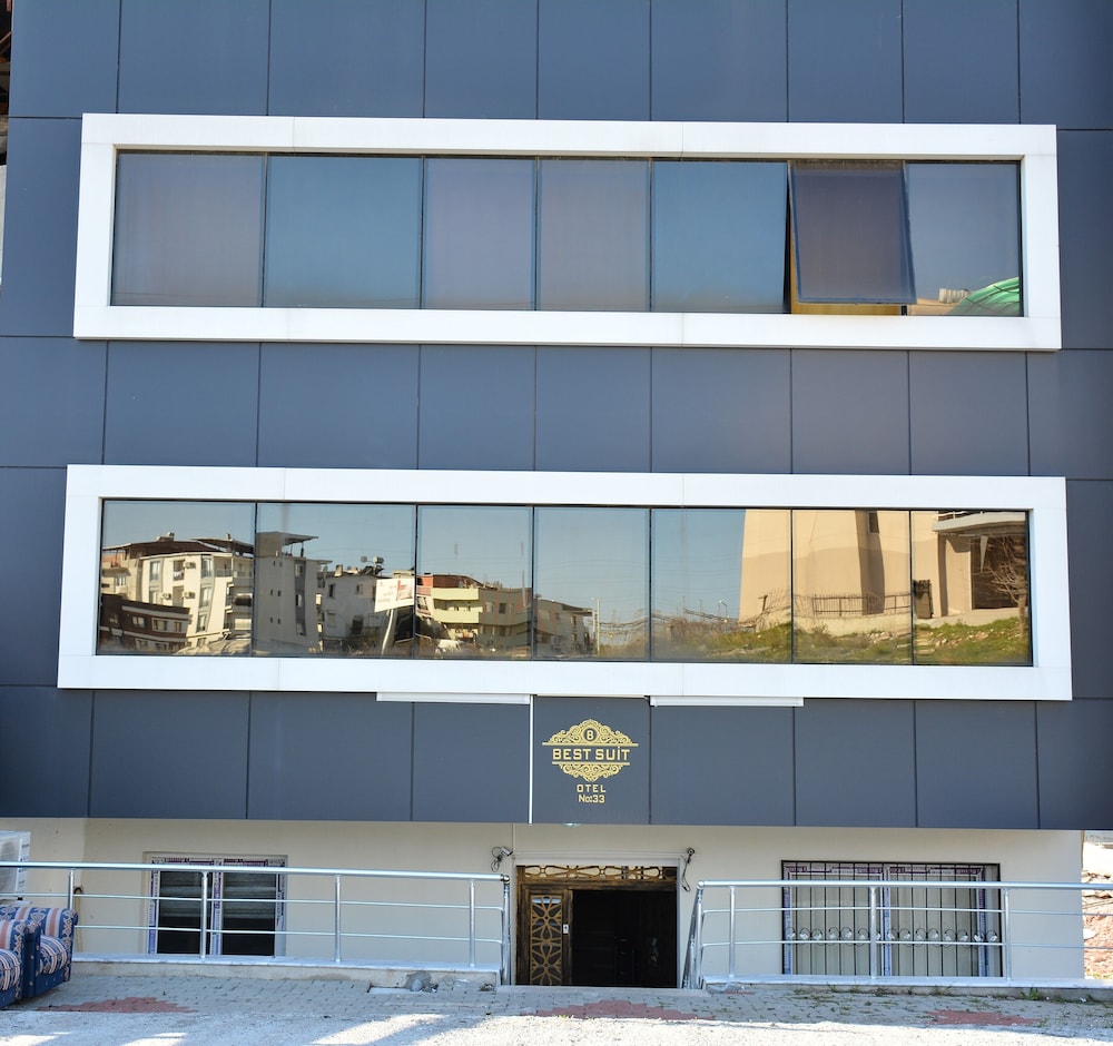 Best Suit Otel — Izmir