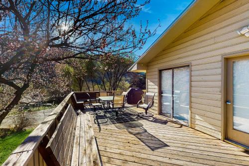 Palmer House — 4-Star Luxury Hotel in Glenwood Springs, United States