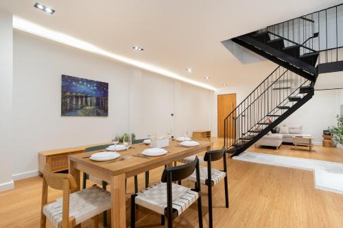 Townhouse in Khet Phayathai Ari — 4-Star Luxury Hotel in Bangkok, Thailand