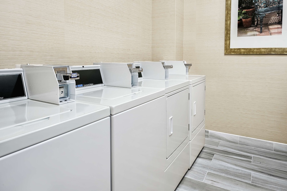 Hilton Garden Inn San Marcos - photo 23