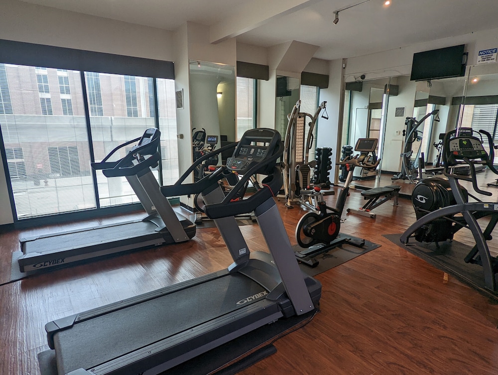 Atheneum Suite Hotel - photo 10