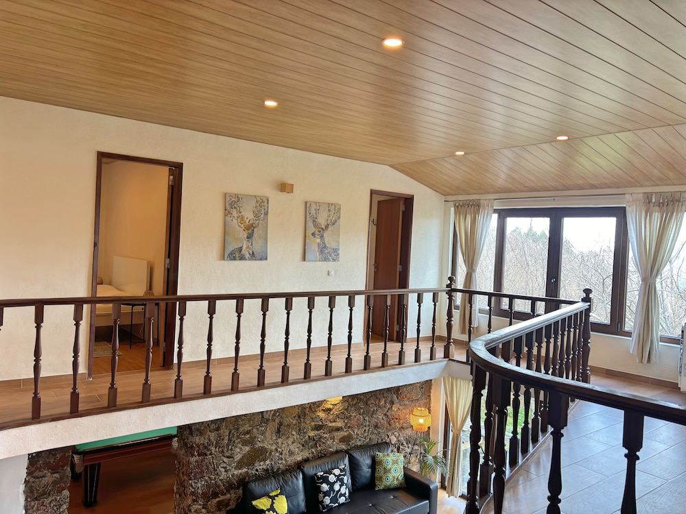 Retiro de Gondramaz Entire 200 m2 Nature Retreat — 4-Star Luxury Hotel in Miranda Do Corvo, Portugal