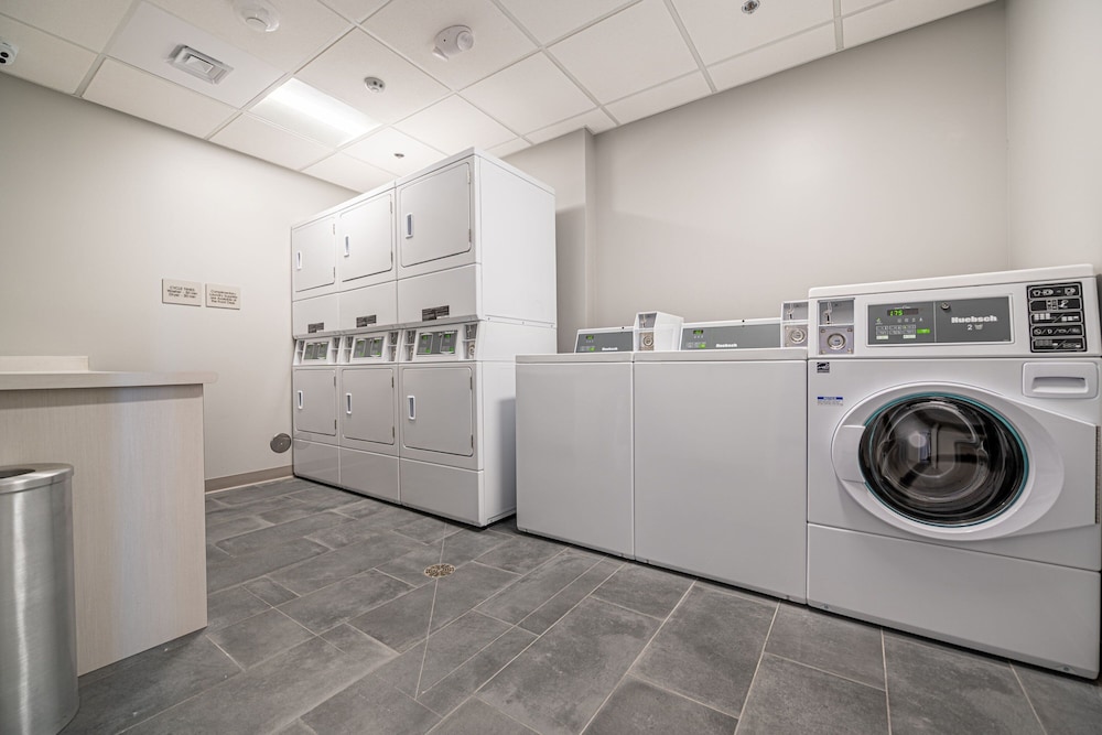 TownePlace Suites by Marriott Las Vegas North I 15 - photo 35