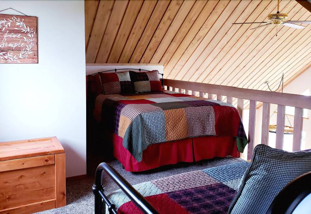 Kenai Peninsula Suites - photo 11