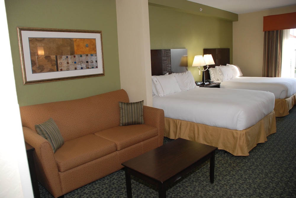 Holiday Inn Express & Suites Covington by IHG - photo 12