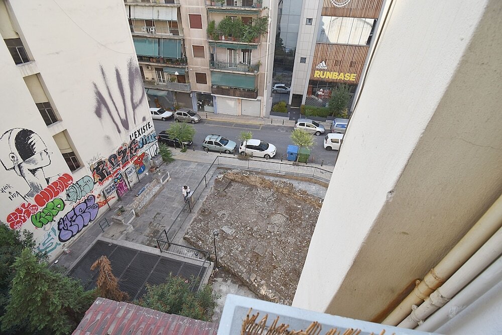 Check Point Koukaki - carbon neutral hotel in Athens
