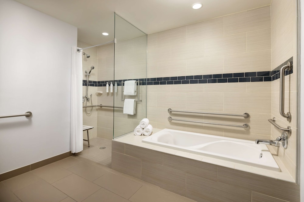 Hilton Garden Inn Palo Alto - photo 24