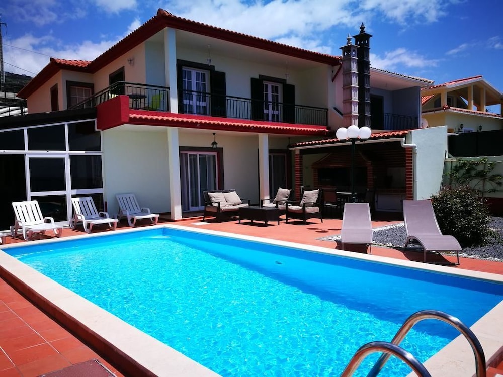 Casa Maresia — 4-Star Luxury Hotel in Ponta Do Sol, Portugal