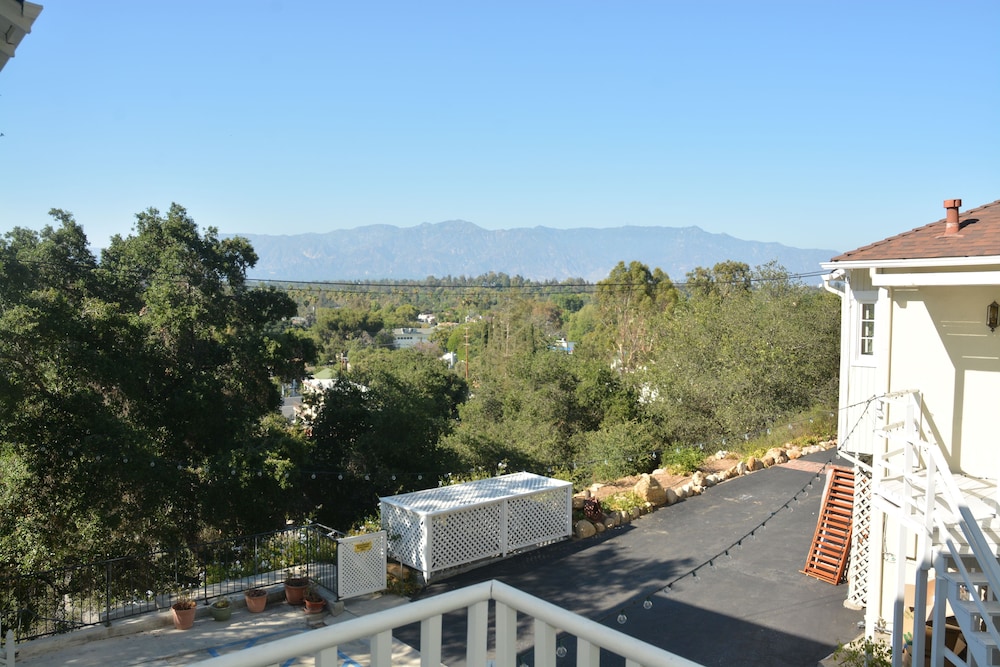 Arroyo Vista Inn - photo 47