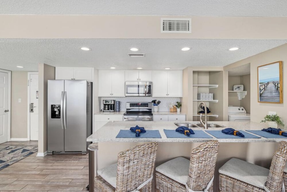 Sandpiper Beacon Beach Resort - photo 185