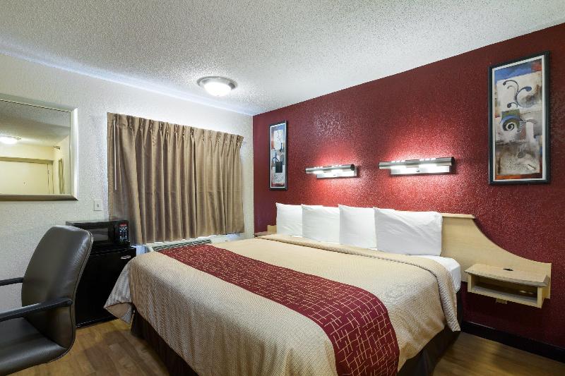Red Roof Inn Houston Westchase - photo 18