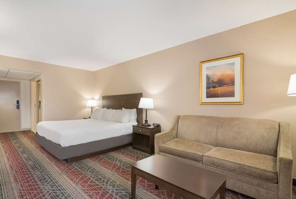 Best Western Saranac Lake - photo 11