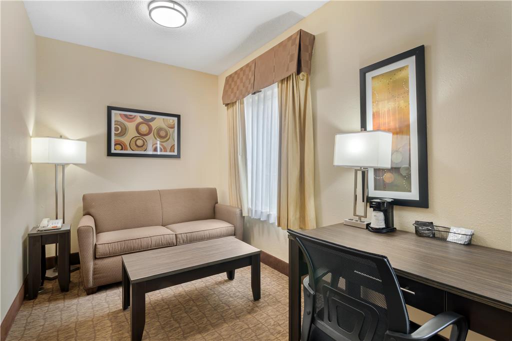 Best Western Teal Lake Inn - photo 31