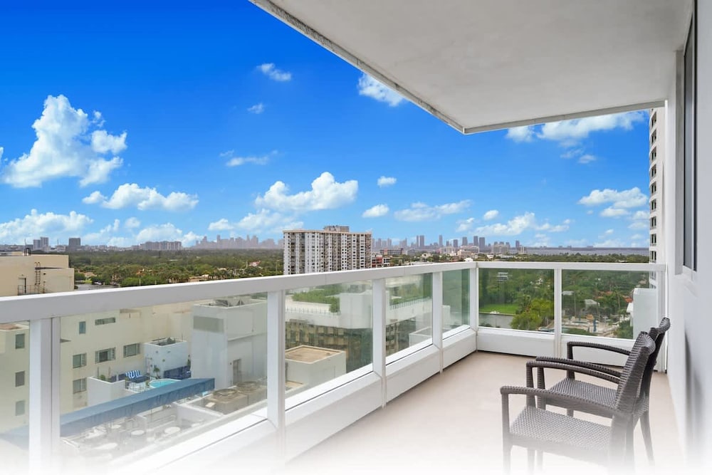 Fontainebleau Miami Beach Private Luxury Suites - photo 240