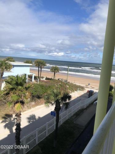 Beach Happy Ocean View at Symphony Beach Club - photo 16