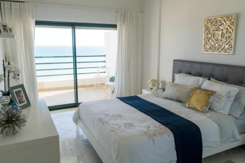 Ocean Blue II — 4-Star Luxury Hotel in Quarteira, Portugal