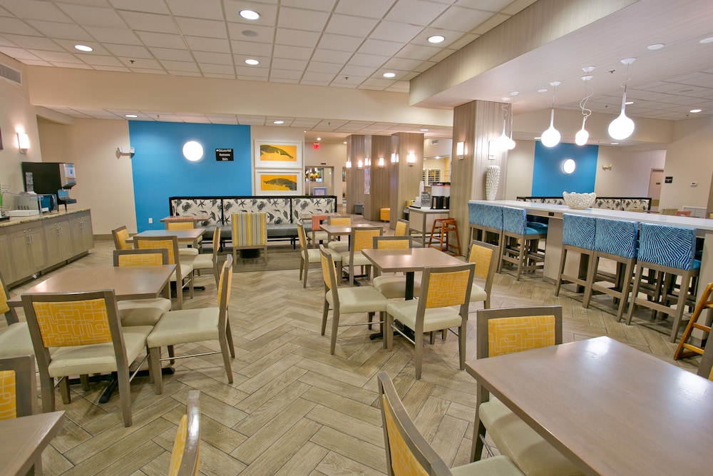 Hampton Inn Pensacola Beach - photo 88