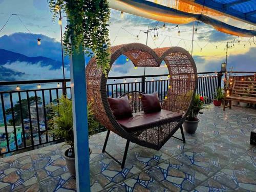 Mountain and Sunsetview Baguio Residences — 4-Star Luxury Hotel in Baguio, Philippines