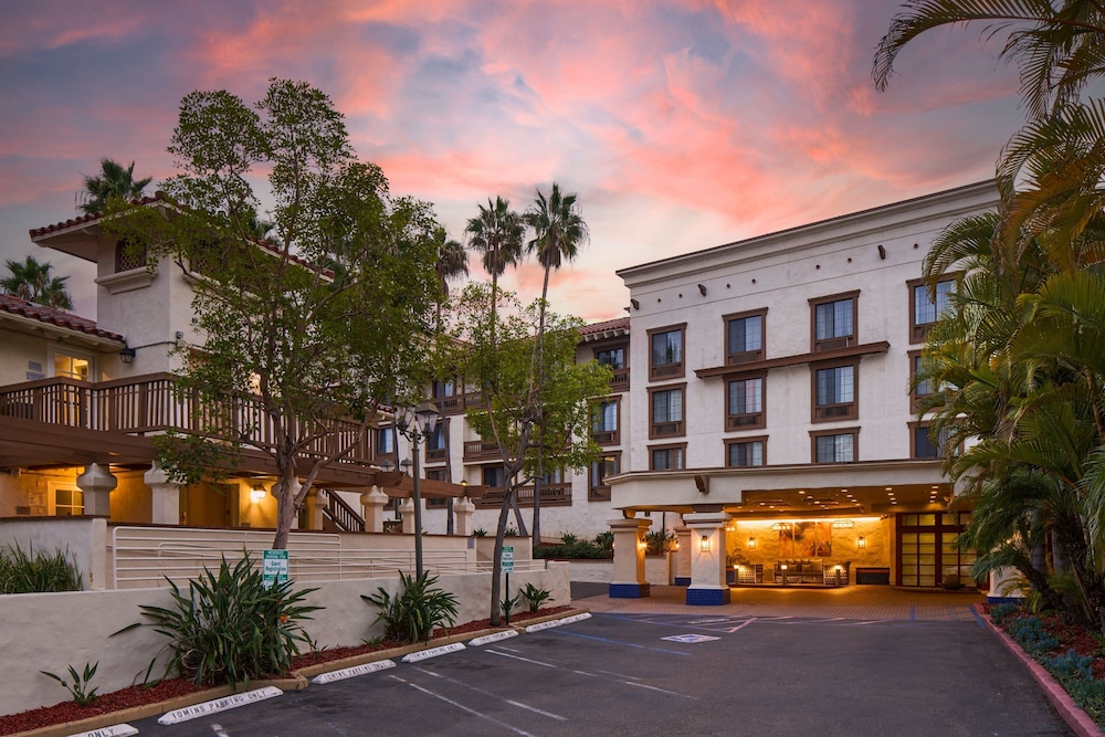 Courtyard by Marriott Old Town - photo 56