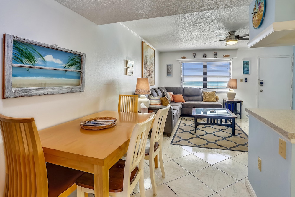 Sunset Chateau 603 - photo 10