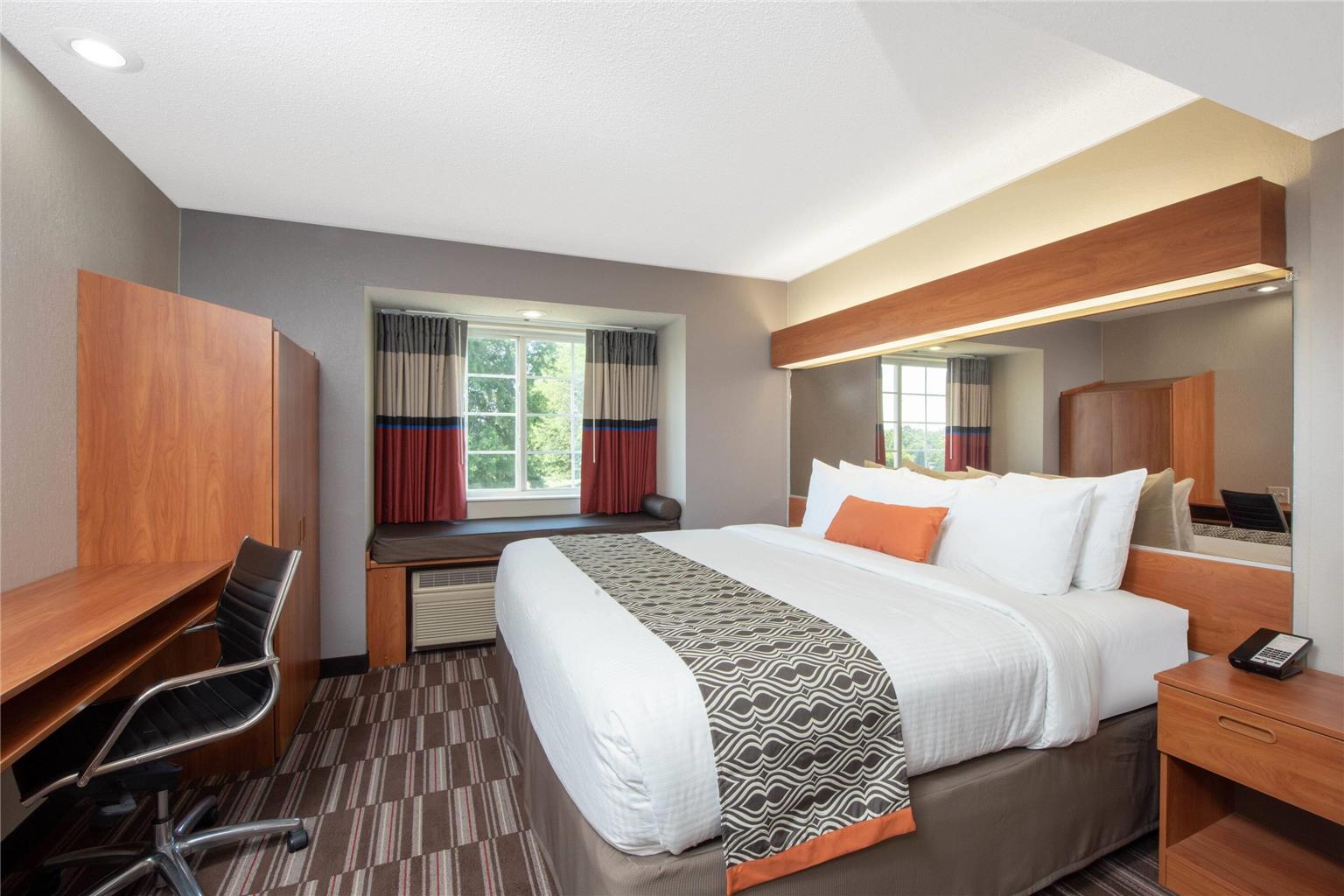 Microtel Inn & Suites by Wyndham Springfield - photo 22