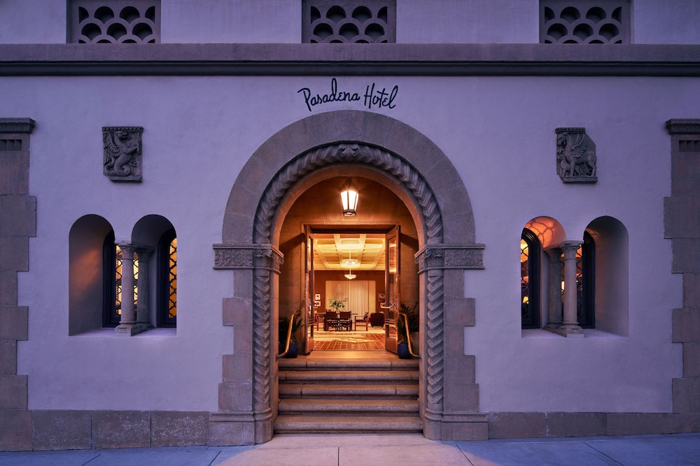Pasadena Hotel & Pool - photo 46