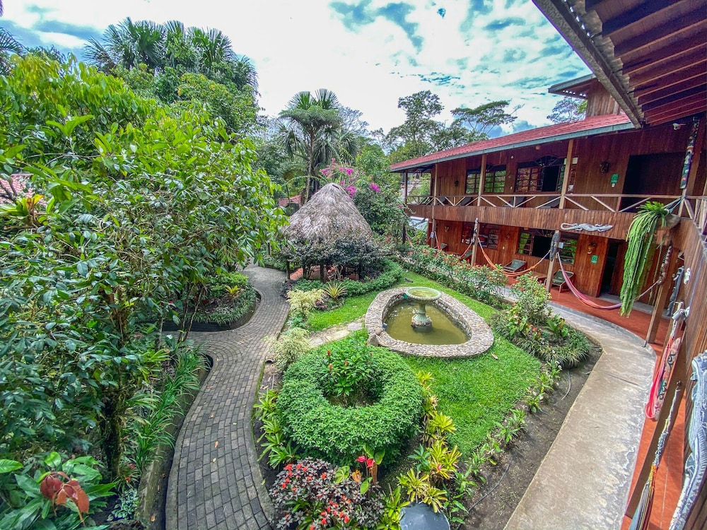 El Jardín Hotel & Restaurante in Puyo, Ecuador
