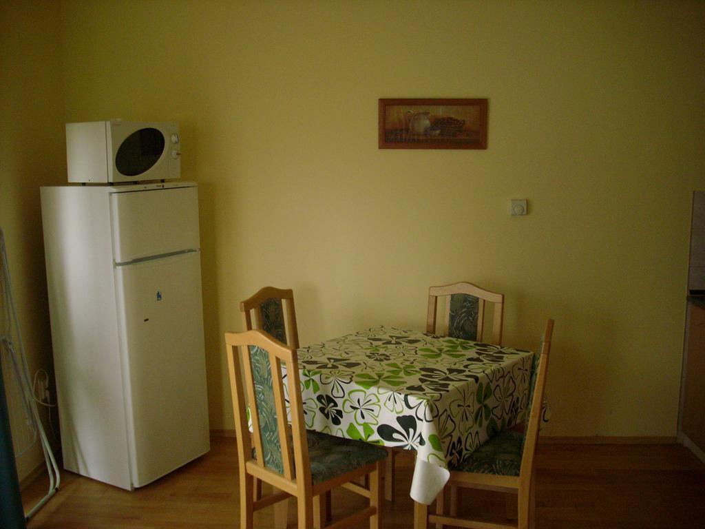 Romai in Heviz, Hungary