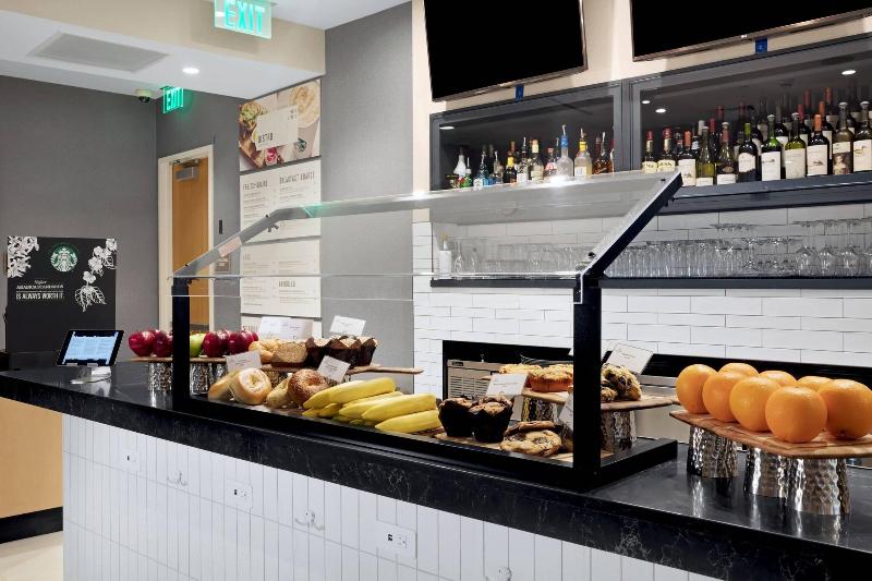 Courtyard by Marriott Boston Downtown North Station - photo 130