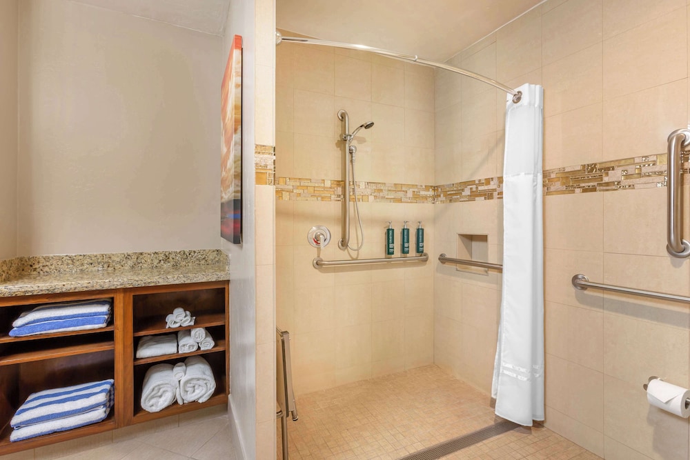 Hilton Vacation Club Varsity Club Tucson - photo 28