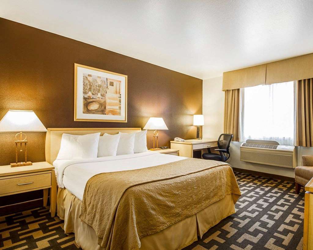 Quality Inn Petaluma Sonoma - photo 21