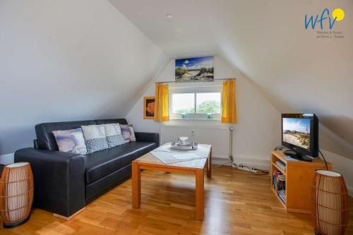 Villa Robinson Ferienwohnung Kajuete — 4-Star Luxury Hotel in Borkum, Germany