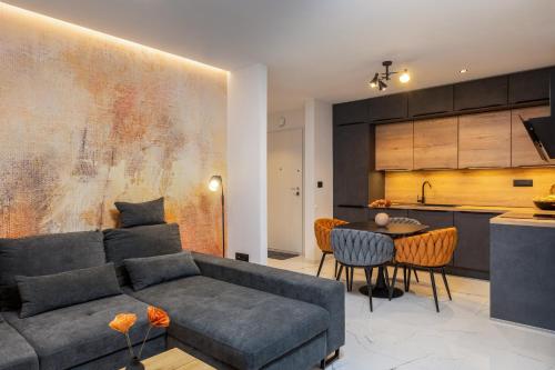 Brand New City Centre Apart. Kirby