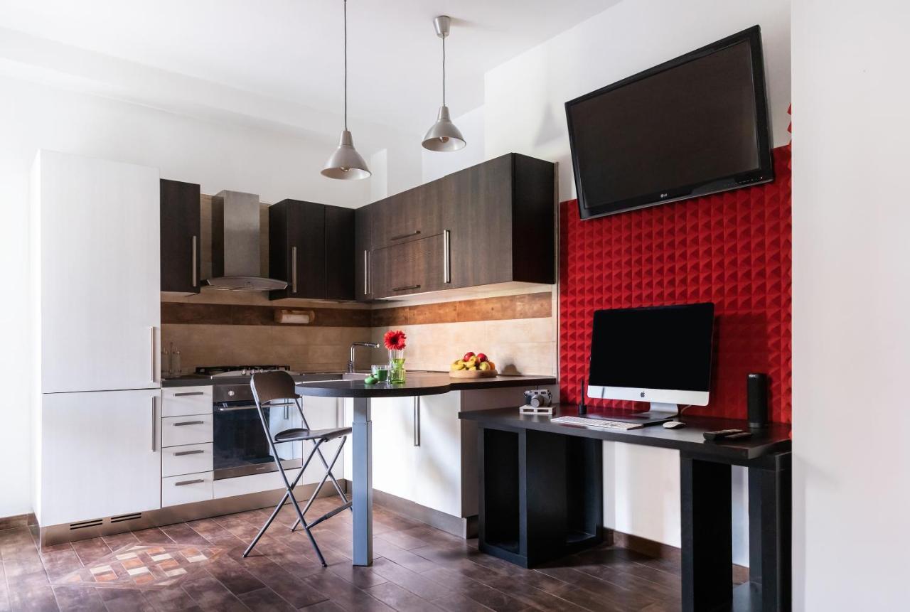 Seaside House Free Parking on the Property — 4-Star Luxury Hotel in Lido Di Ostia, Italy