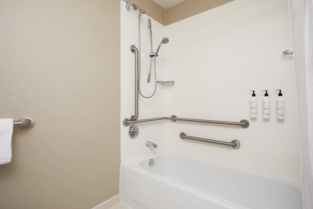 Springhill Suites St. Louis Airport Earth City - photo 10