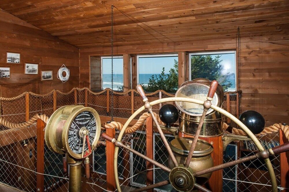 Crows Nest - photo 26
