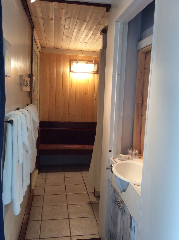 Robin Hood Village Resort - photo 88