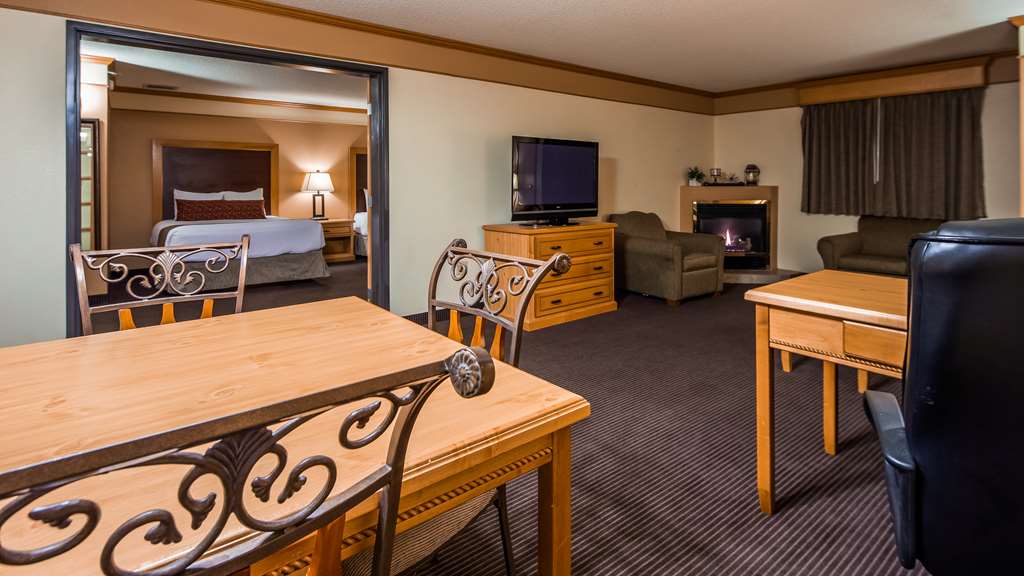 Best Western Plus Sidney Lodge - photo 14