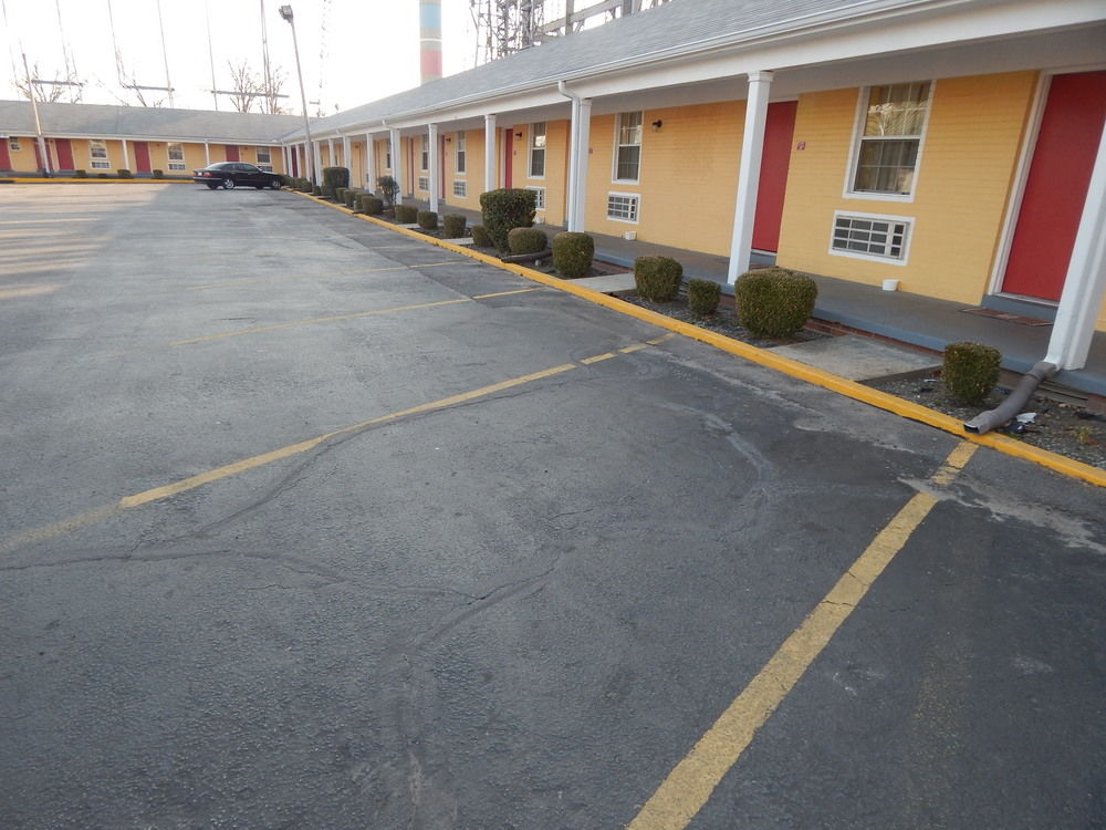 Sunrise Inn Brownsville - carbon neutral hotel in Brownsville