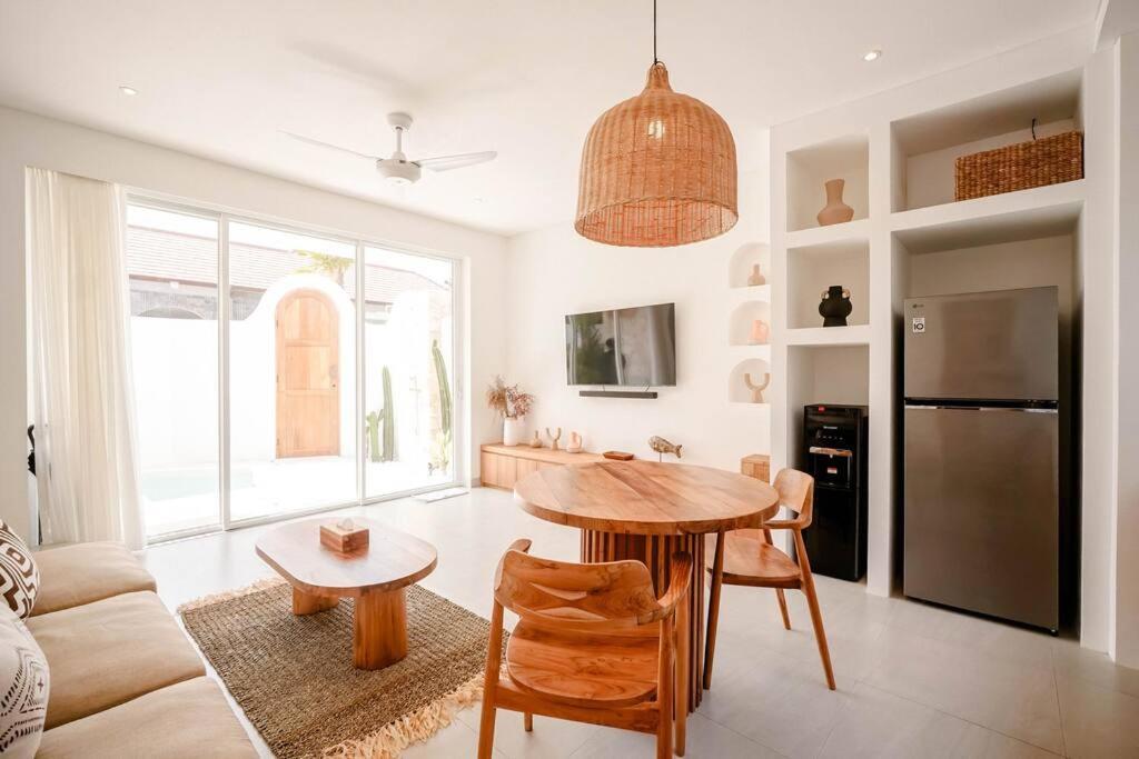 Las Casas Canggu Minimalist Studio with Pool in Canggu, Indonesia