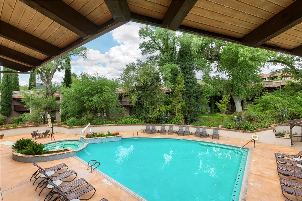 Best Western Plus Arroyo Roble Hotel & Creekside Villas - photo 35